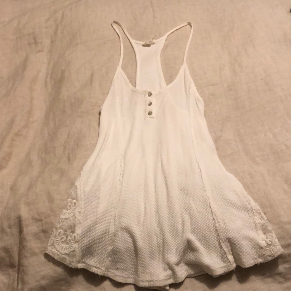 Long white tank top. LA HEARTS. Size Large.